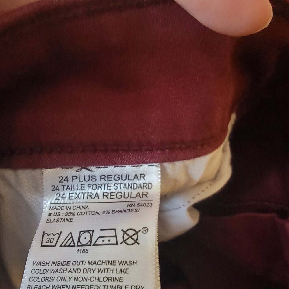 Maroon Jeans - Picture 3 of 3